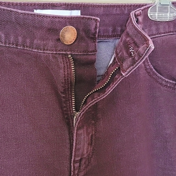 Lane Bryant Maroon Signature Fit Mid Rise Flare Jeans - Size 16 - Picture 4 of 10